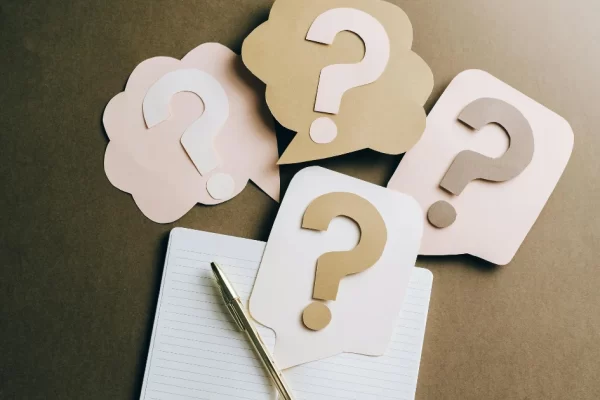 what makes vintage jewellery so popular?